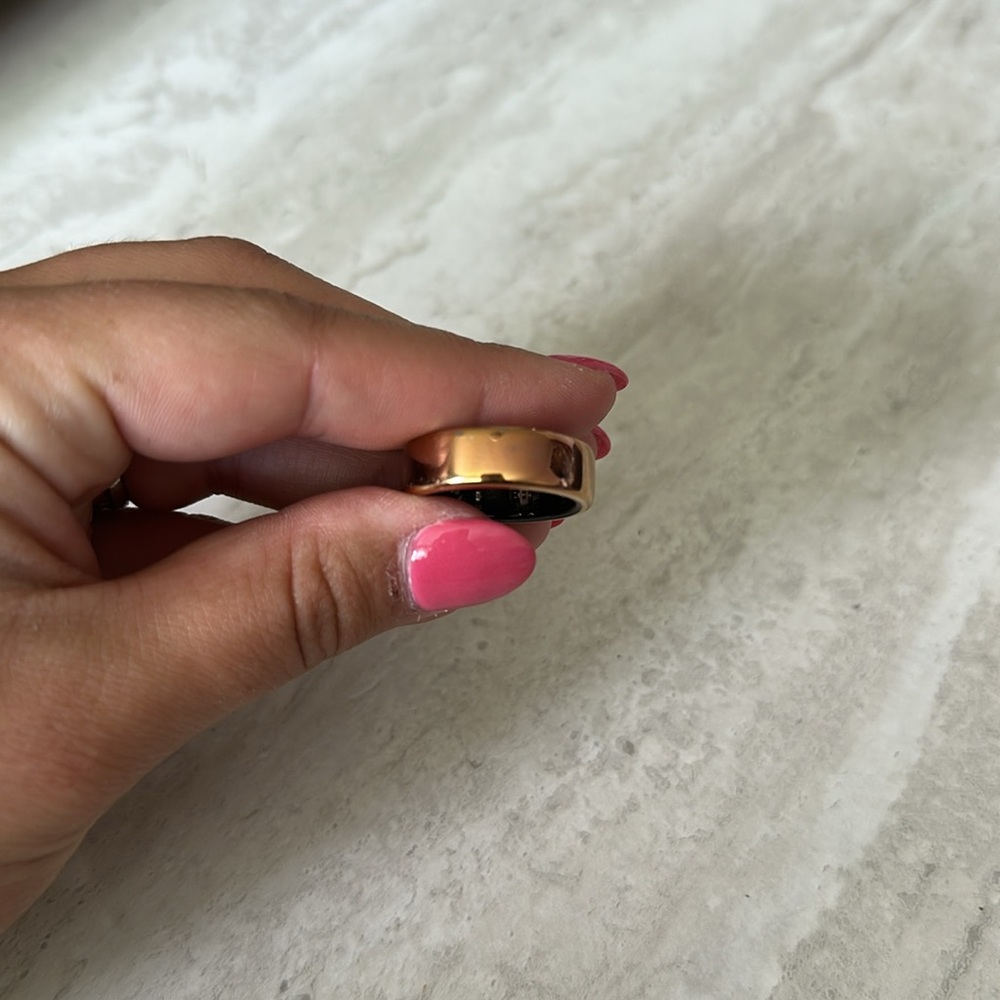 Oura ring - Picture 2 of 2